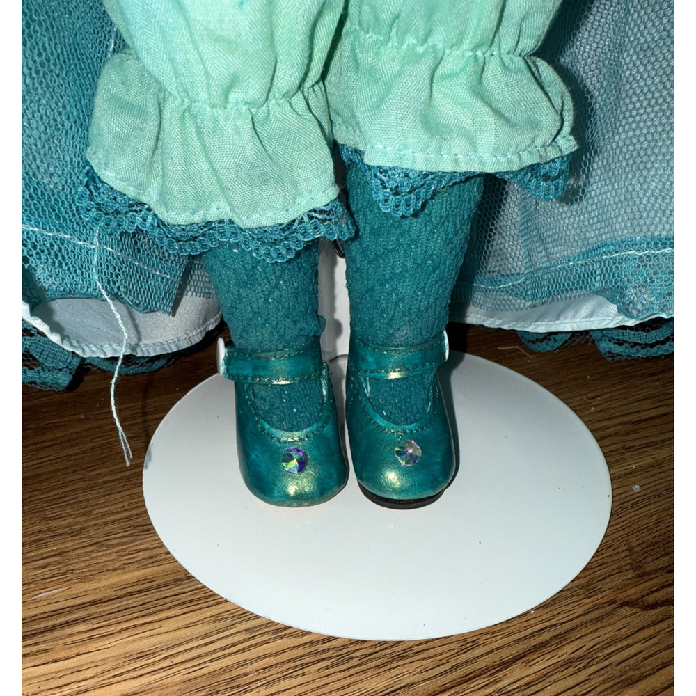 OOAK Gothic Glampire Vampire Porcelain Doll 18” Teal Lace Fang Teeth w/ Stand - Picture 9 of 9